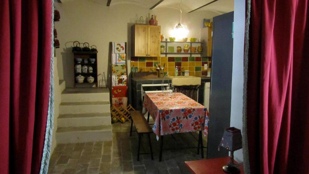Maison D'Hotes La Boca Sommières Pokój zdjęcie
